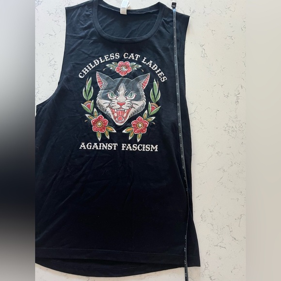 Childless Cat Ladies Against Fascism Black Cat Flower Graphic Tank Top Sz Medium - Picture 6 of 8
